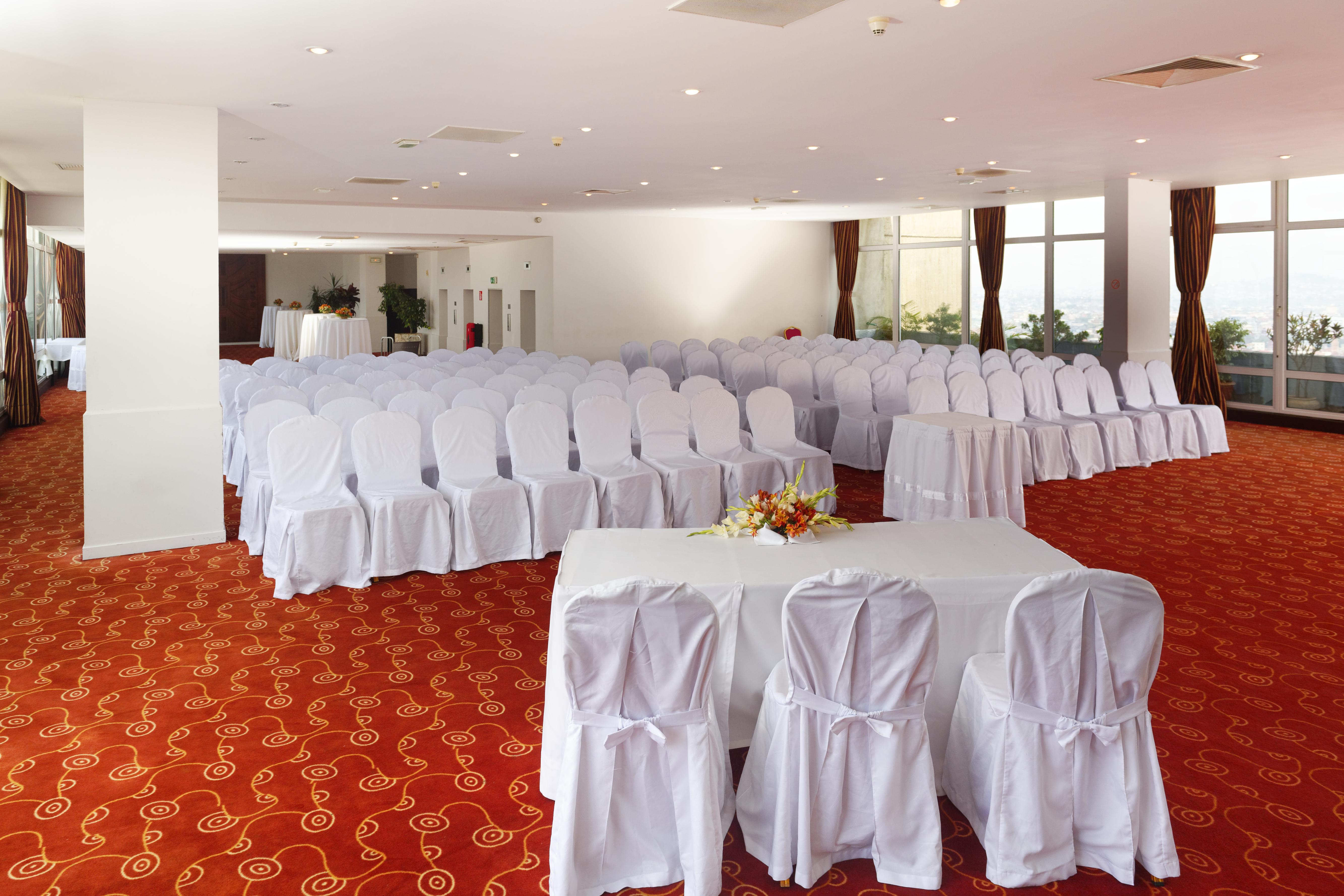 Carlton Madagascar Hotel Antananarivo Exterior photo